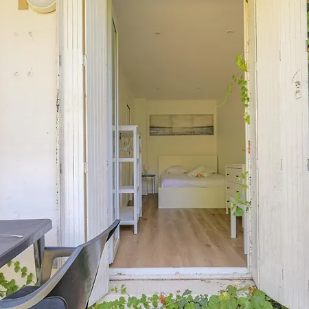 Apartment Joli A Avec Parking Et Jardin *